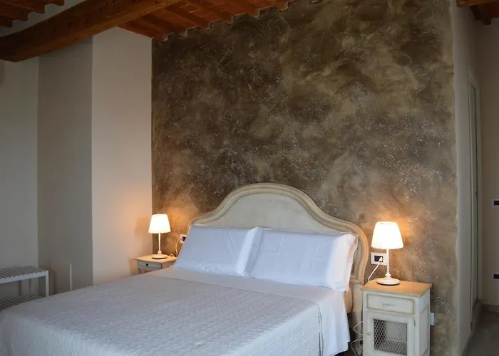 Il Podere Di Tacito Oda ve Kahvaltı 4*